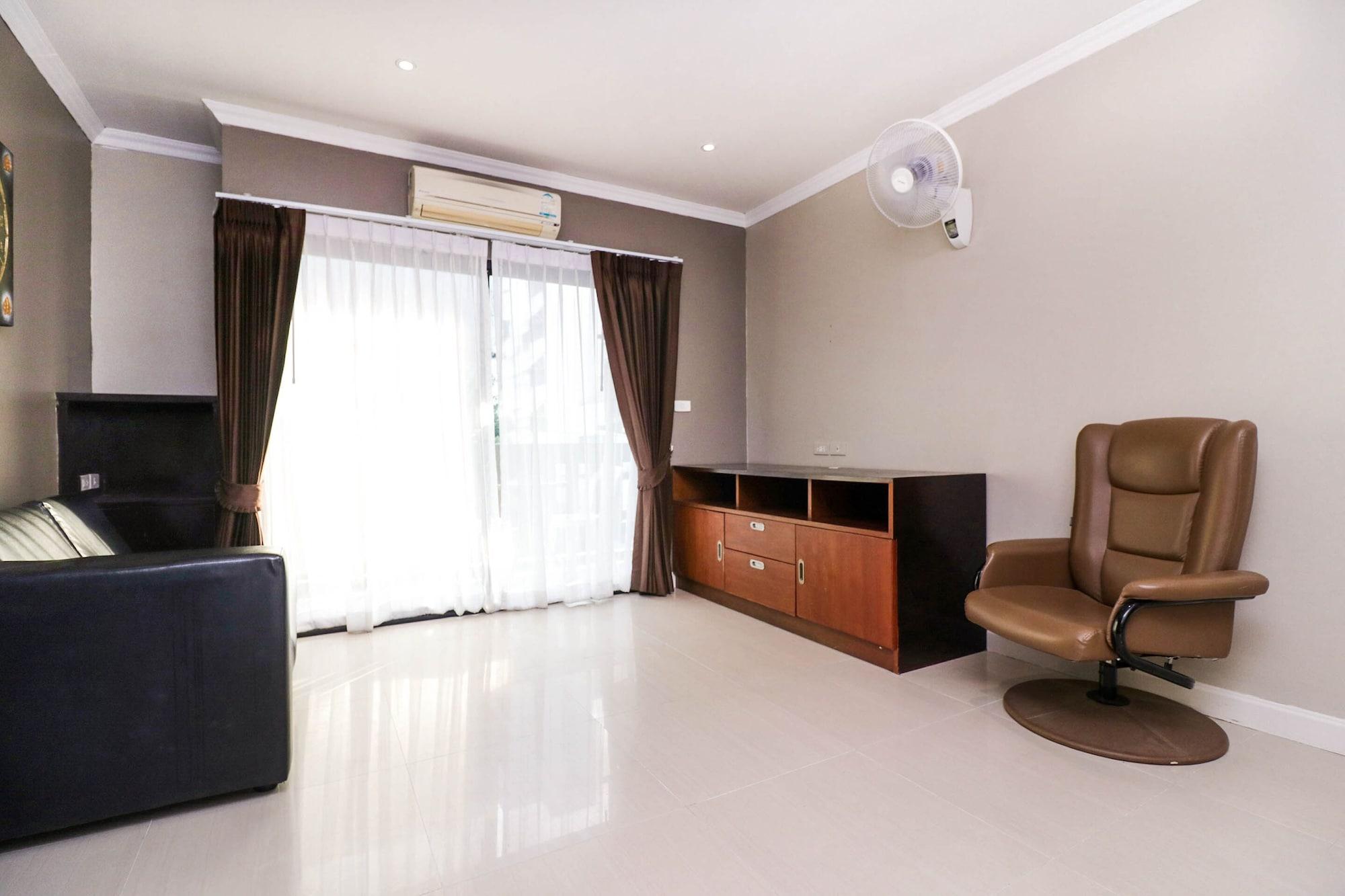 Natural Beach Hotel Pattaya Luaran gambar