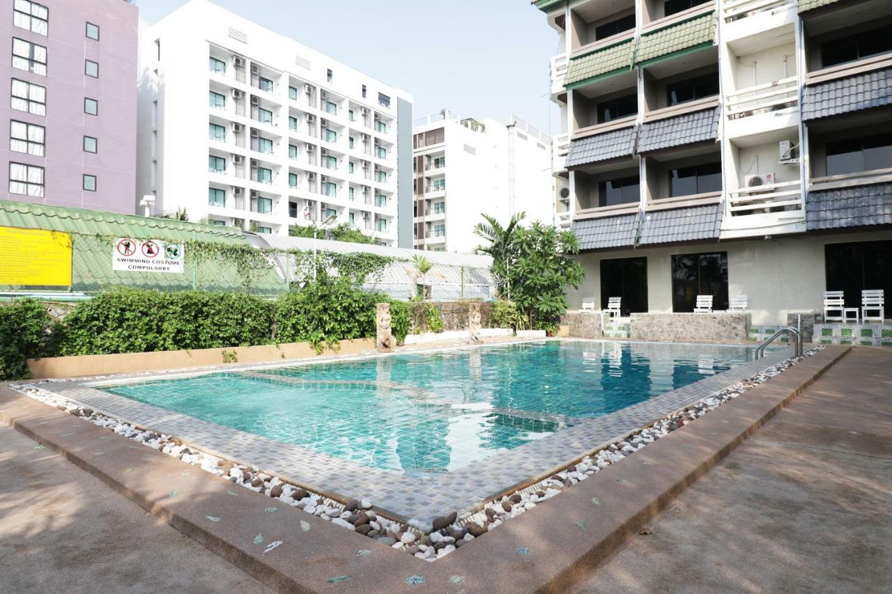 Natural Beach Hotel Pattaya Luaran gambar