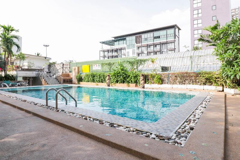 Natural Beach Hotel Pattaya Luaran gambar