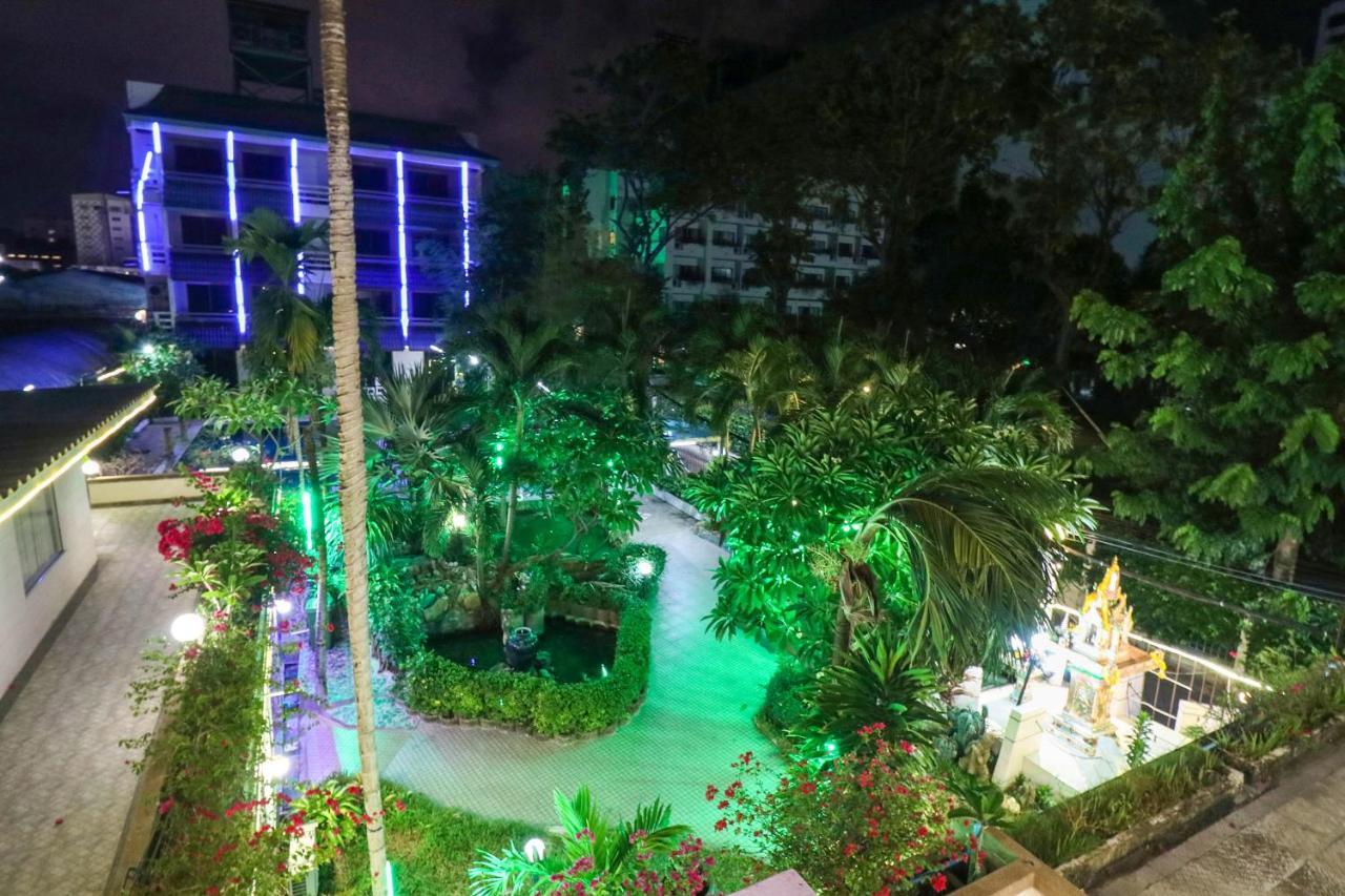 Natural Beach Hotel Pattaya Luaran gambar