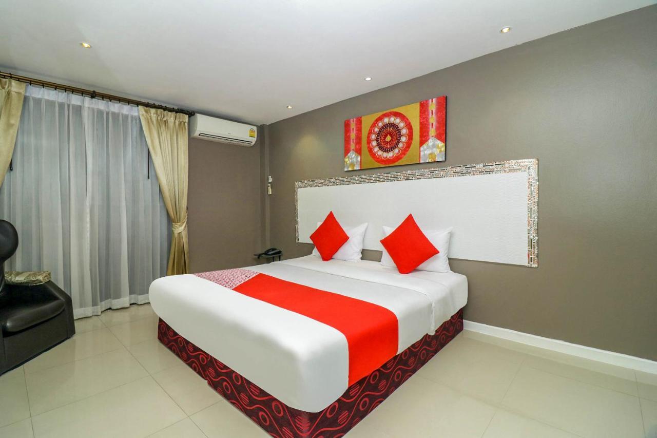 Natural Beach Hotel Pattaya Luaran gambar